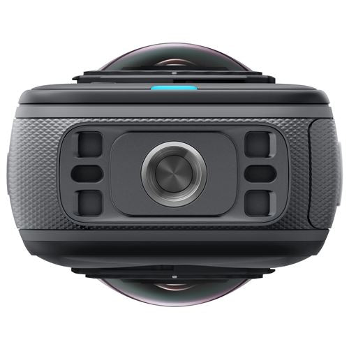 Insta360 X5